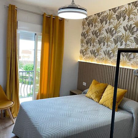 Hostal Calderon De La Barca Zalamea de la Serena Bagian luar foto