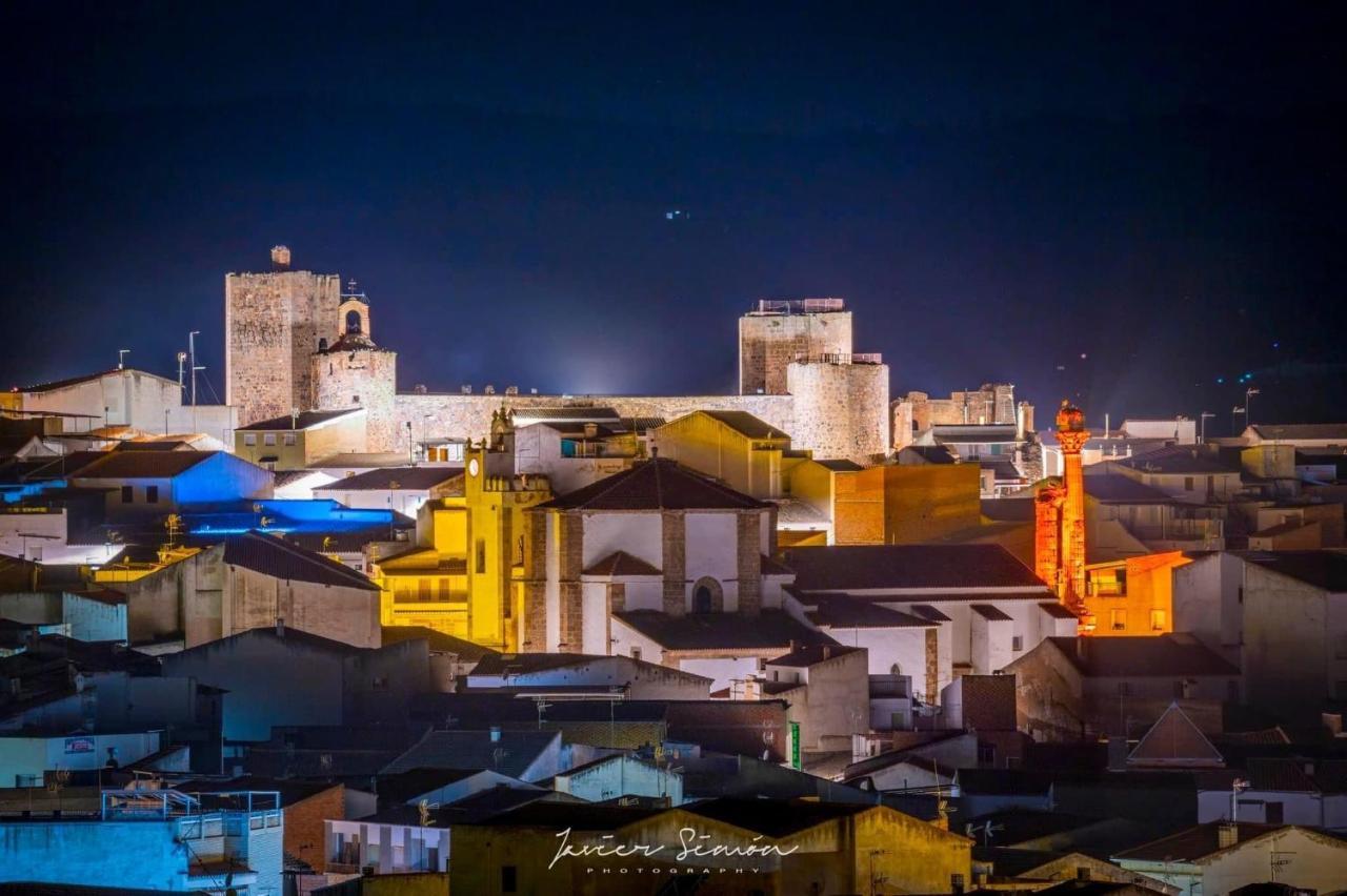 Hostal Calderon De La Barca Zalamea de la Serena Bagian luar foto