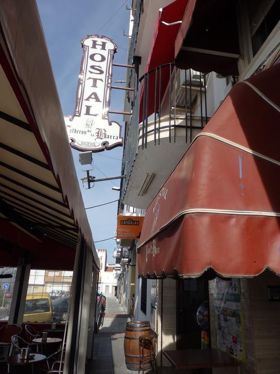 Hostal Calderon De La Barca Zalamea de la Serena Bagian luar foto
